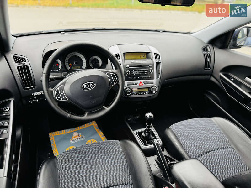 Универсал Kia Ceed 2008 в Здолбунове фото 26 Универсал Kia Ceed 2008 в Здолбунове