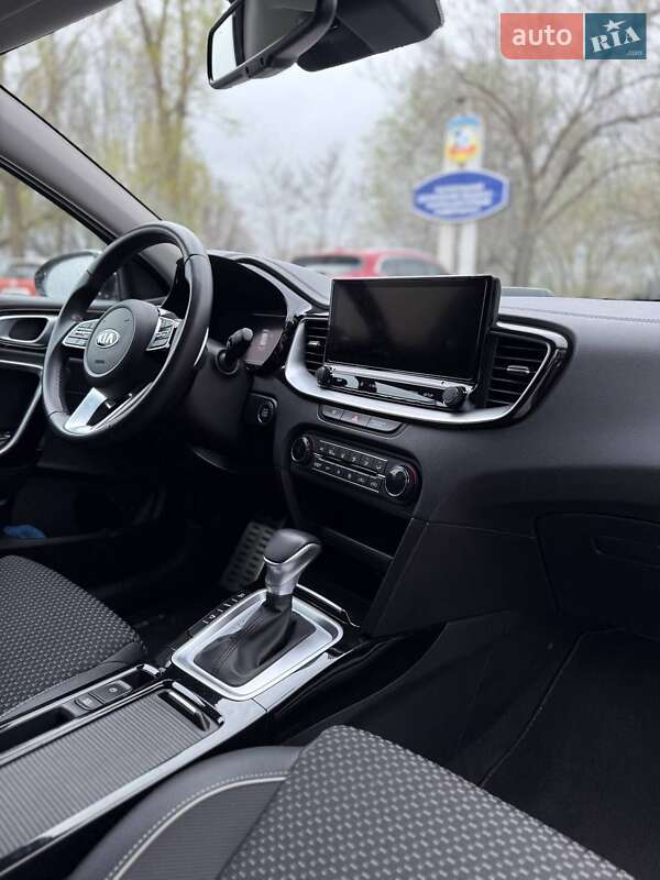 Универсал Kia Ceed 2020 в Запорожье