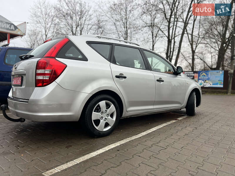 Универсал Kia Ceed 2008 в Черновцах фото 4 Универсал Kia Ceed 2008 в Черновцах