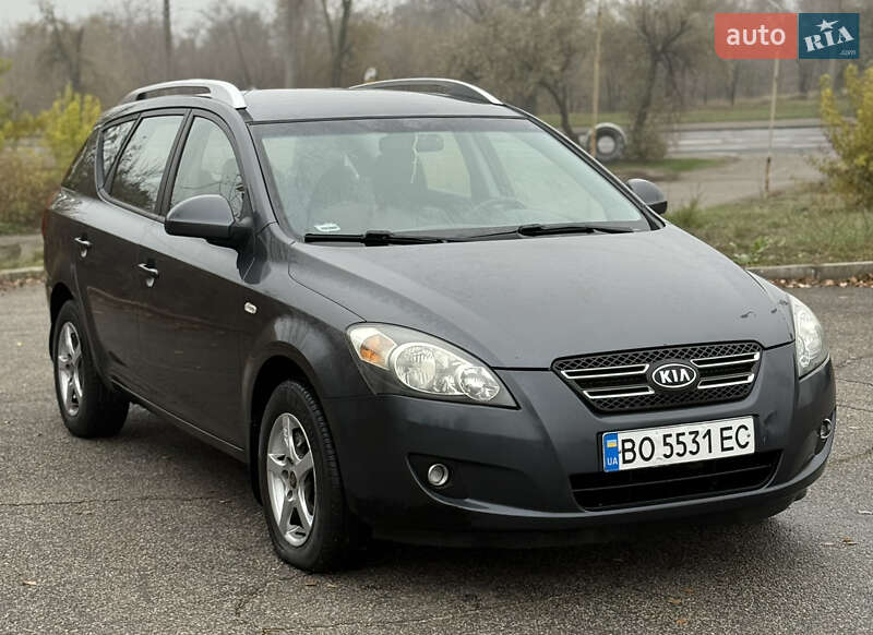 Универсал Kia Ceed 2007 в Запорожье