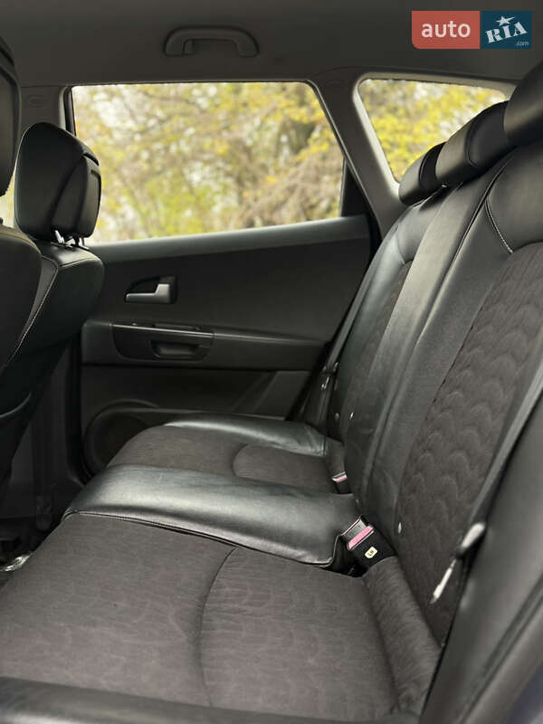 Универсал Kia Ceed 2007 в Запорожье