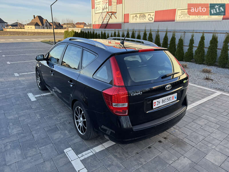 Универсал Kia Ceed 2012 в Луцке