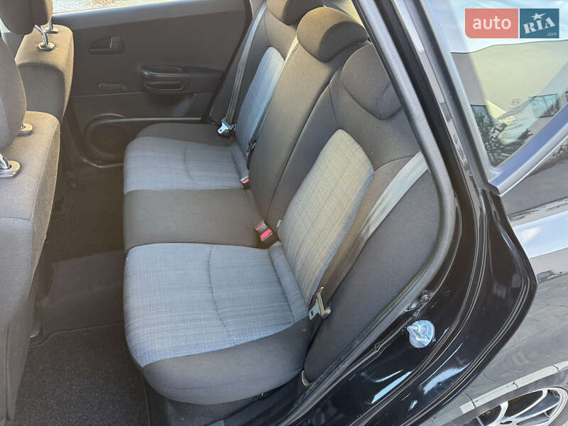 Универсал Kia Ceed 2012 в Луцке