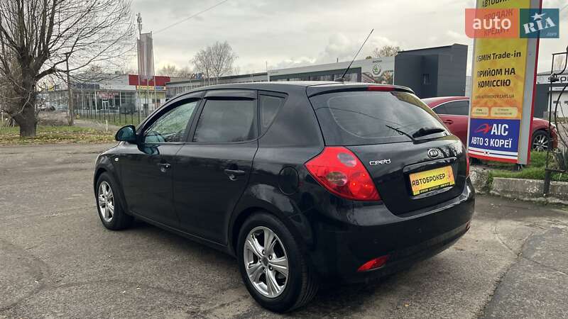 Хетчбек Kia Ceed 2007 в Миколаєві фото 5 Хетчбек Kia Ceed 2007 в Миколаєві