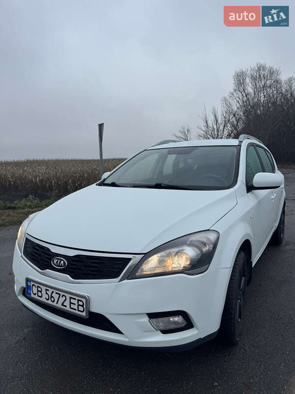 Универсал Kia Ceed 2011 в Соснице фото 11 Универсал Kia Ceed 2011 в Соснице