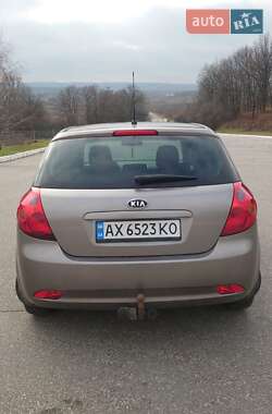 Хэтчбек Kia Ceed 2007 в Харькове
