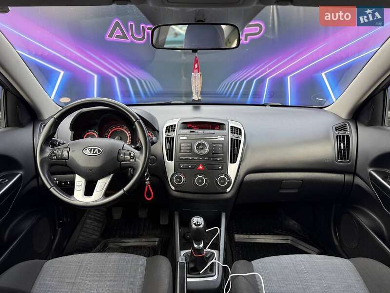 Універсал Kia Ceed 2012 в Запоріжжі фото 8 Універсал Kia Ceed 2012 в Запоріжжі