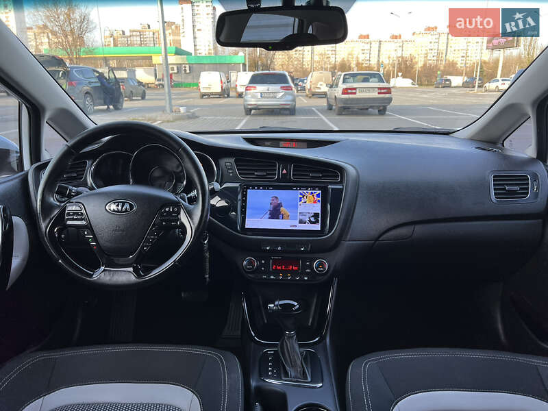 Хэтчбек Kia Ceed 2013 в Киеве