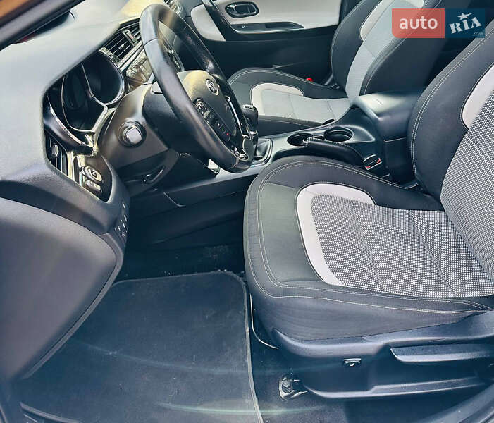 Універсал Kia Ceed 2017 в Чернівцях фото 11 Універсал Kia Ceed 2017 в Чернівцях