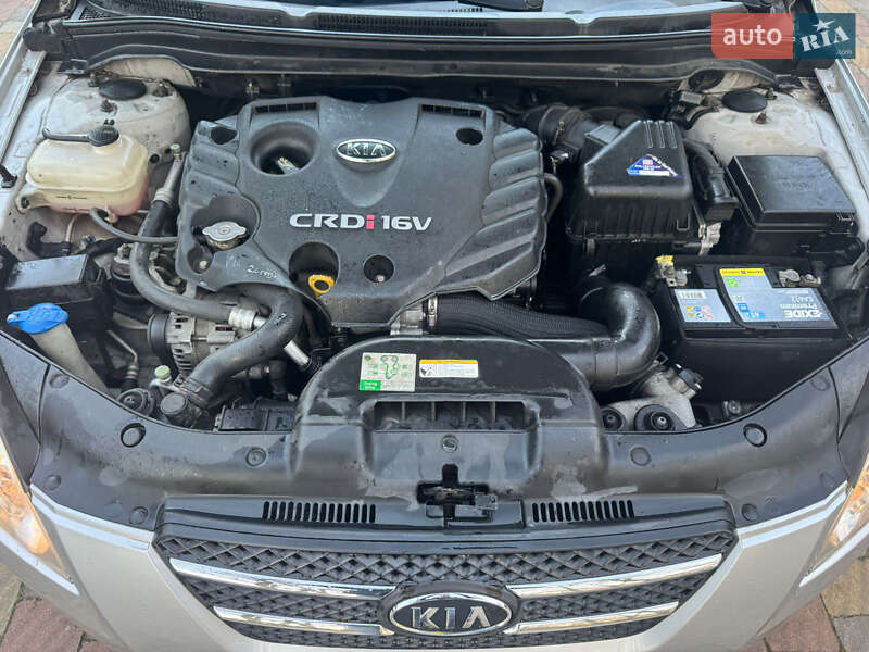 Универсал Kia Ceed 2010 в Киеве