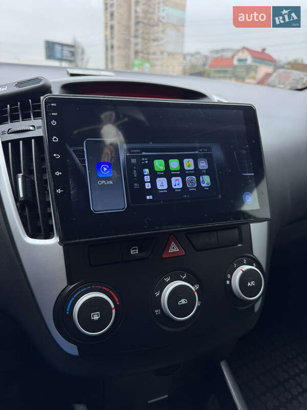 Хетчбек Kia Ceed 2009 в Києві фото 21 Хетчбек Kia Ceed 2009 в Києві