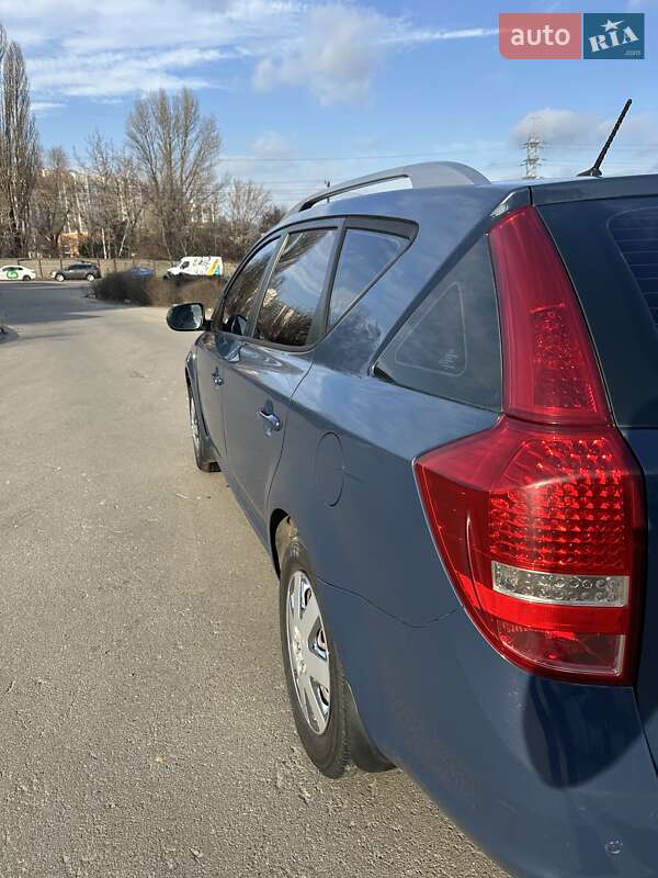 Универсал Kia Ceed 2009 в Софиевской Борщаговке фото 10 Универсал Kia Ceed 2009 в Софиевской Борщаговке