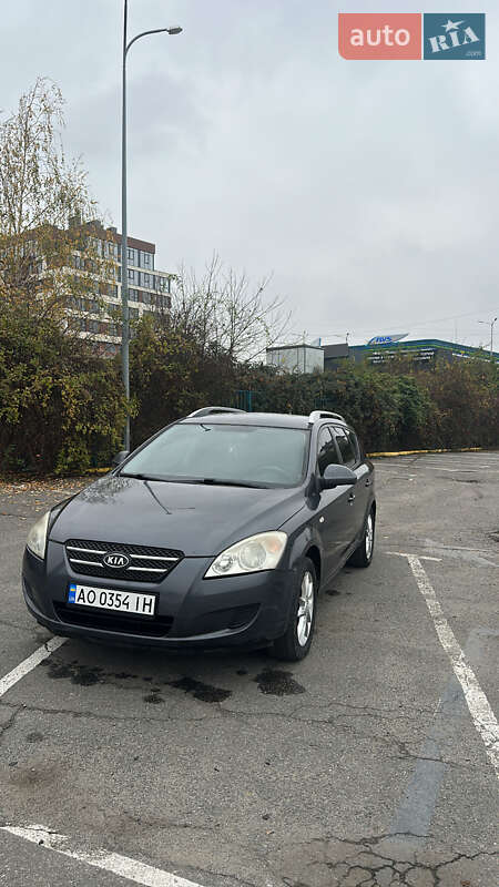 Универсал Kia Ceed 2008 в Ужгороде