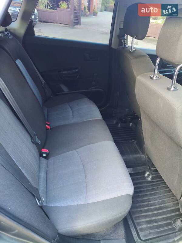 Хэтчбек Kia Ceed 2011 в Гнивани фото 7 Хэтчбек Kia Ceed 2011 в Гнивани
