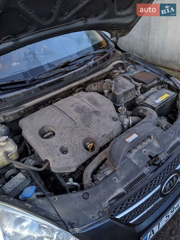 Универсал Kia Ceed 2009 в Бурштыне