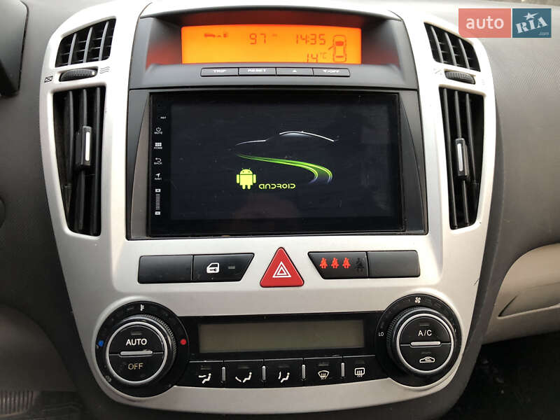 Универсал Kia Ceed 2008 в Николаеве