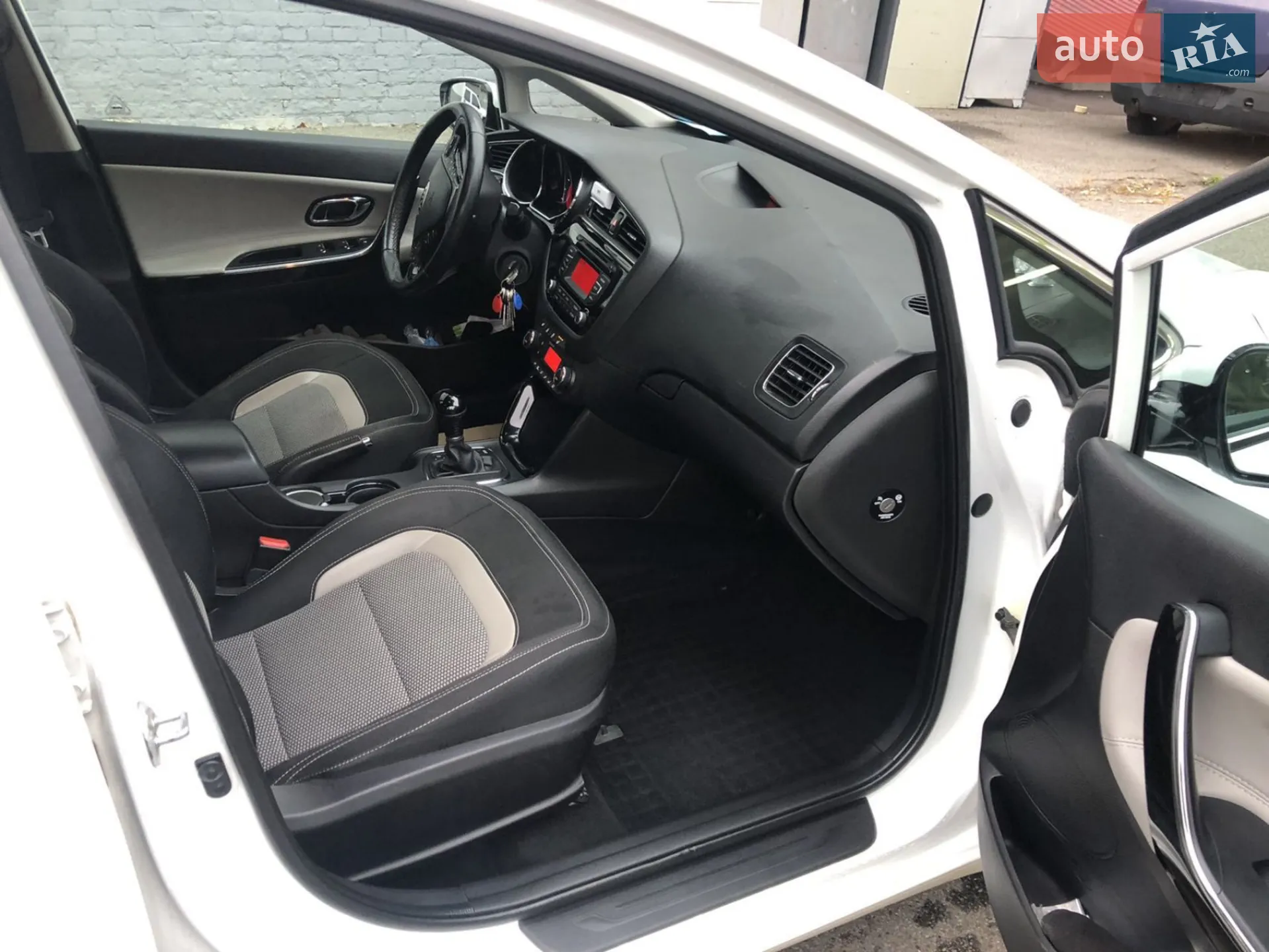 2017 Kia Cee'd - мініатюра 7