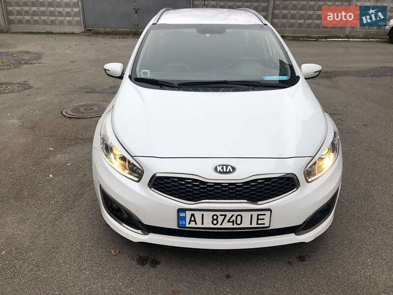 Универсал Kia Ceed 2017 в Вишневом фото 8 Универсал Kia Ceed 2017 в Вишневом