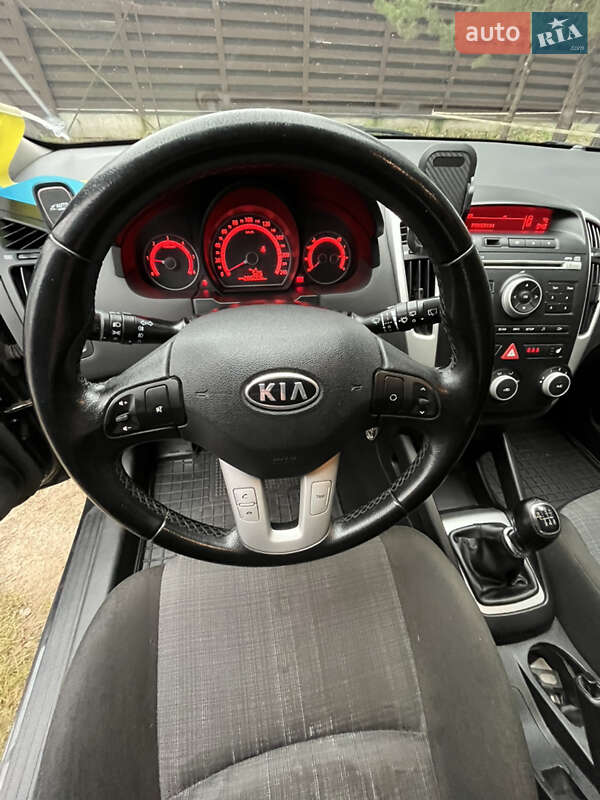 Универсал Kia Ceed 2010 в Киеве фото 21 Универсал Kia Ceed 2010 в Киеве