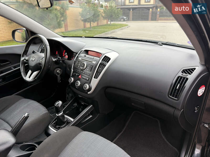 Универсал Kia Ceed 2011 в Белой Церкви фото 51 Универсал Kia Ceed 2011 в Белой Церкви