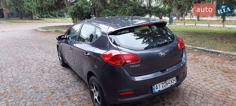 Хэтчбек Kia Ceed 2013 в Киеве