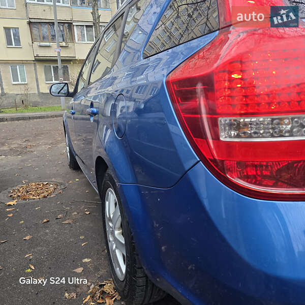 Универсал Kia Ceed 2009 в Киеве