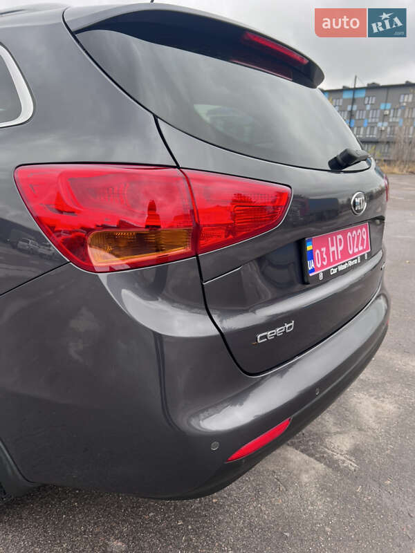 Универсал Kia Ceed 2014 в Ровно