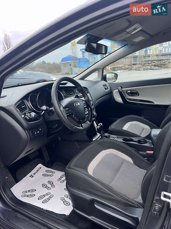 Универсал Kia Ceed 2014 в Ровно