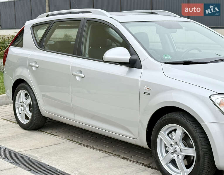 Универсал Kia Ceed 2008 в Луцке