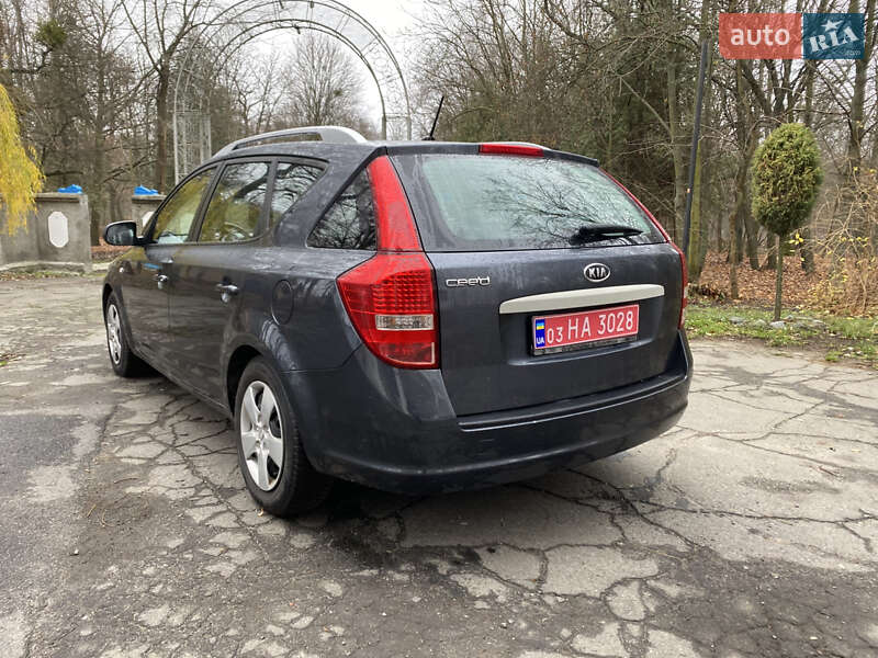 Універсал Kia Ceed 2011 в Ватутіному фото 12 Універсал Kia Ceed 2011 в Ватутіному