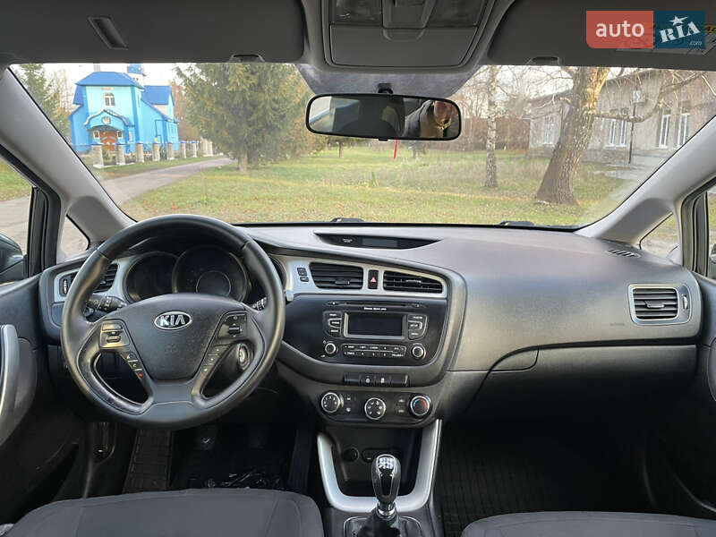 Универсал Kia Ceed 2013 в Луцке