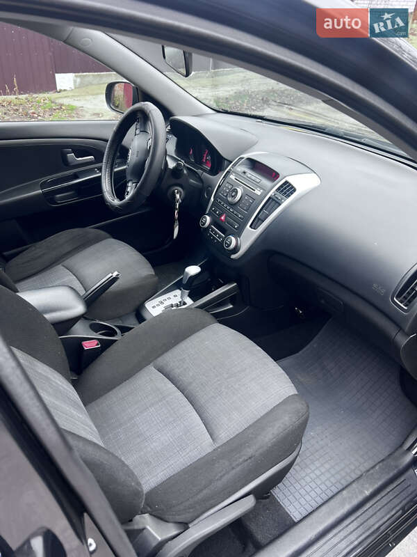 Универсал Kia Ceed 2009 в Днепре