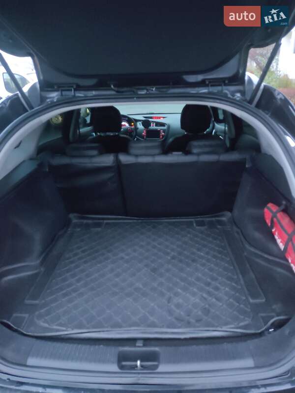 Универсал Kia Ceed 2014 в Киеве фото 10 Универсал Kia Ceed 2014 в Киеве