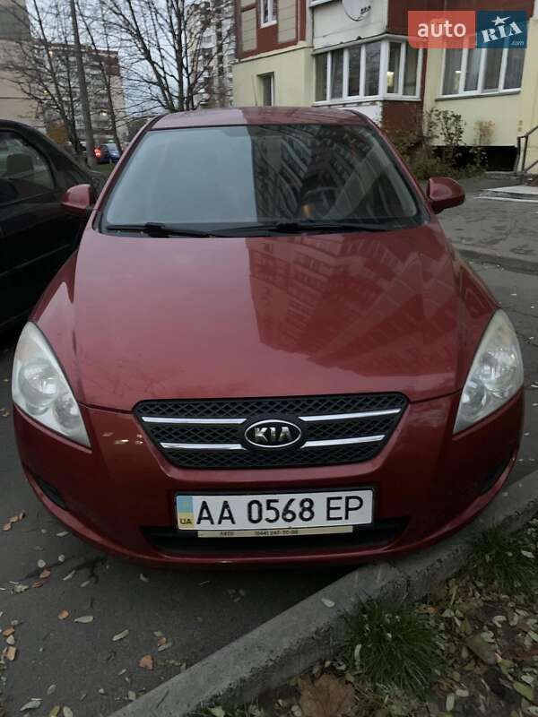 Хетчбек Kia Ceed 2007 в Києві