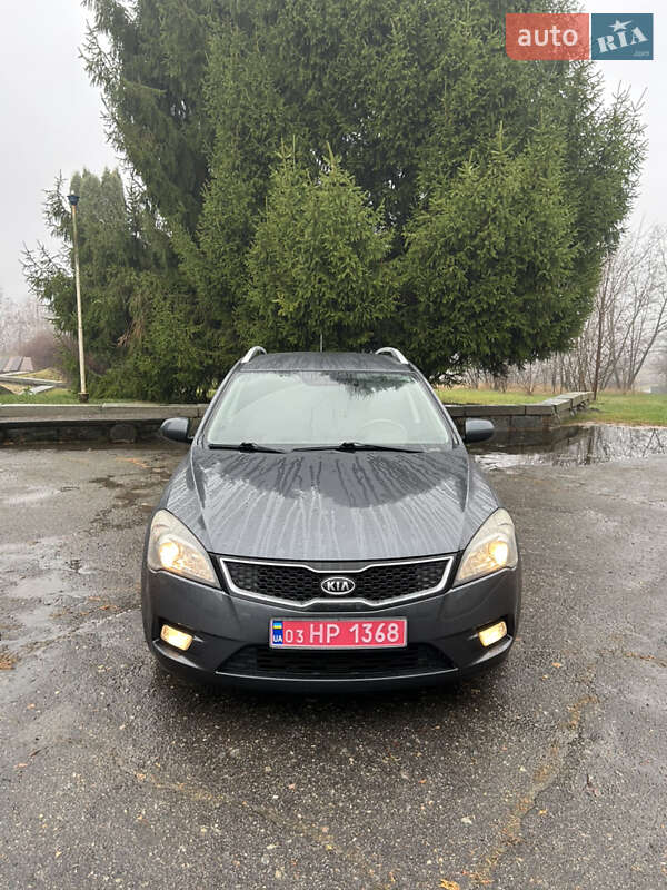 Универсал Kia Ceed 2012 в Золотоноше