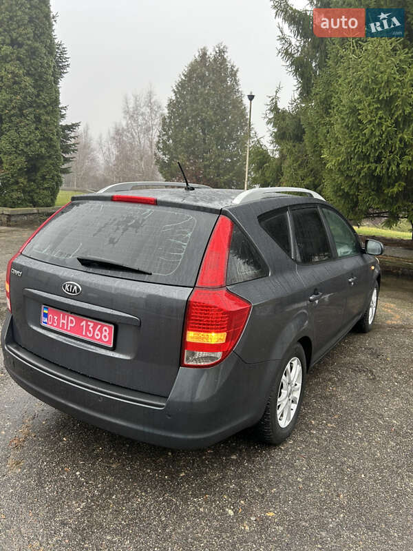 Универсал Kia Ceed 2012 в Золотоноше