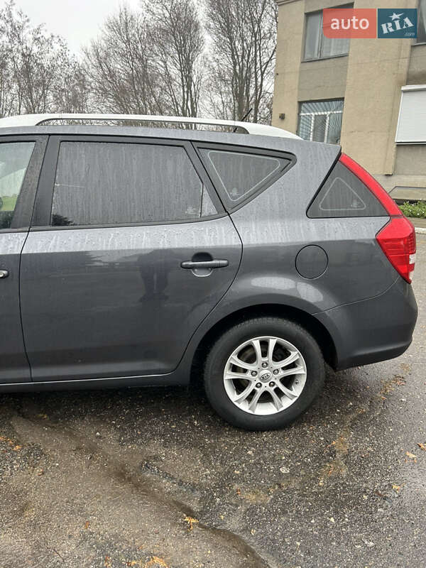 Универсал Kia Ceed 2012 в Золотоноше