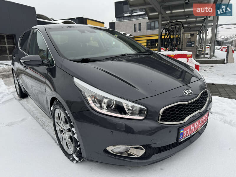 Хэтчбек Kia Ceed 2012 в Львове