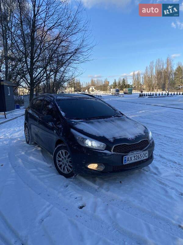 Универсал Kia Ceed 2014 в Киеве фото Универсал Kia Ceed 2014 в Киеве