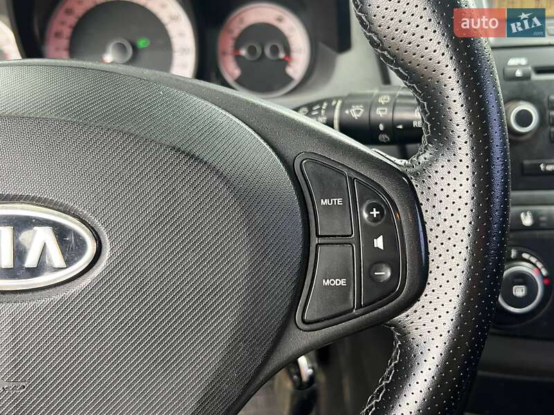 Хетчбек Kia Ceed 2008 в Києві