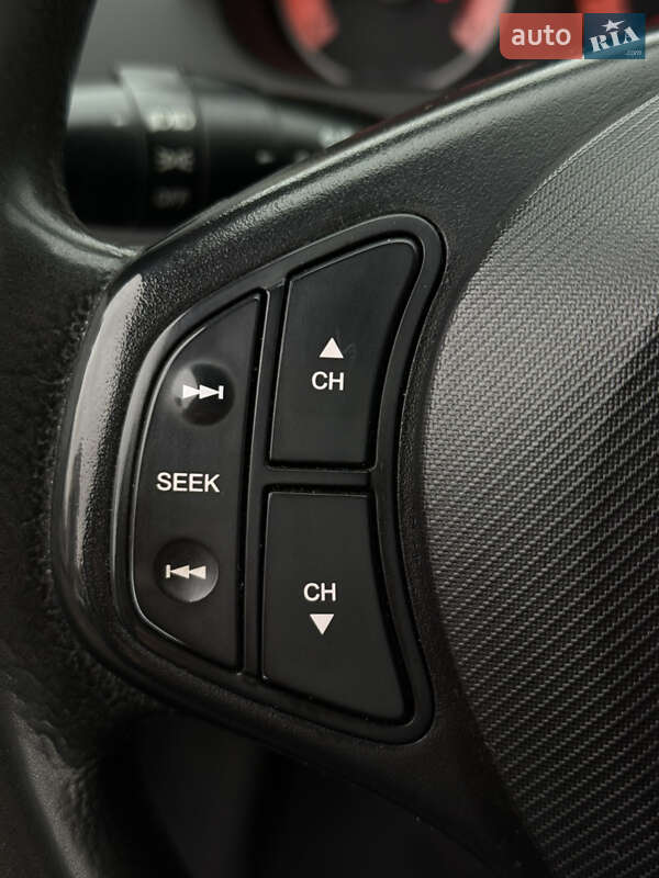 Хэтчбек Kia Ceed 2008 в Киеве