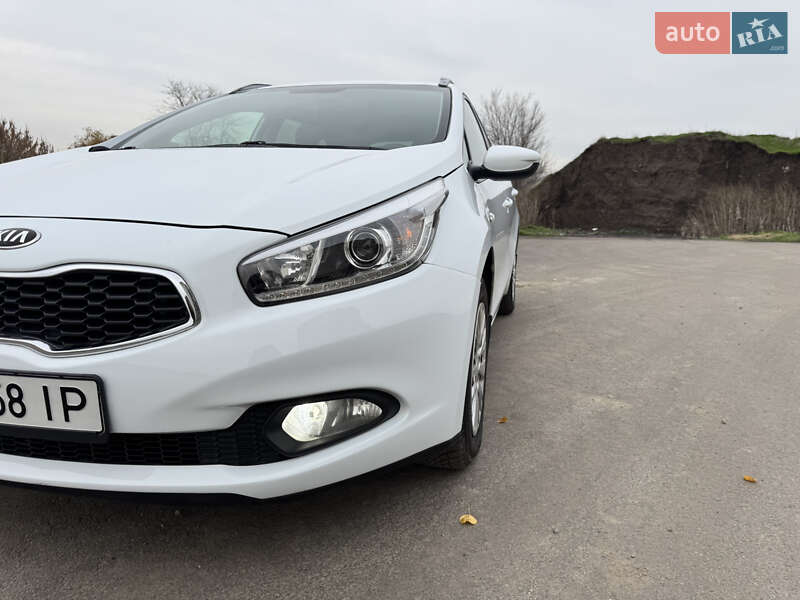 Универсал Kia Ceed 2013 в Днепре