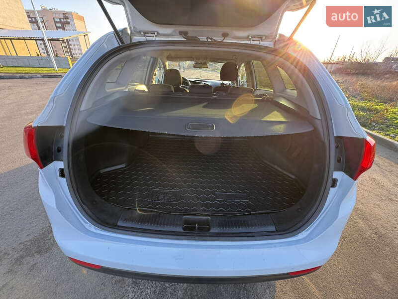 Универсал Kia Ceed 2013 в Днепре