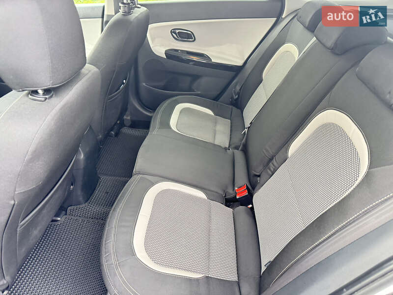 Универсал Kia Ceed 2013 в Днепре