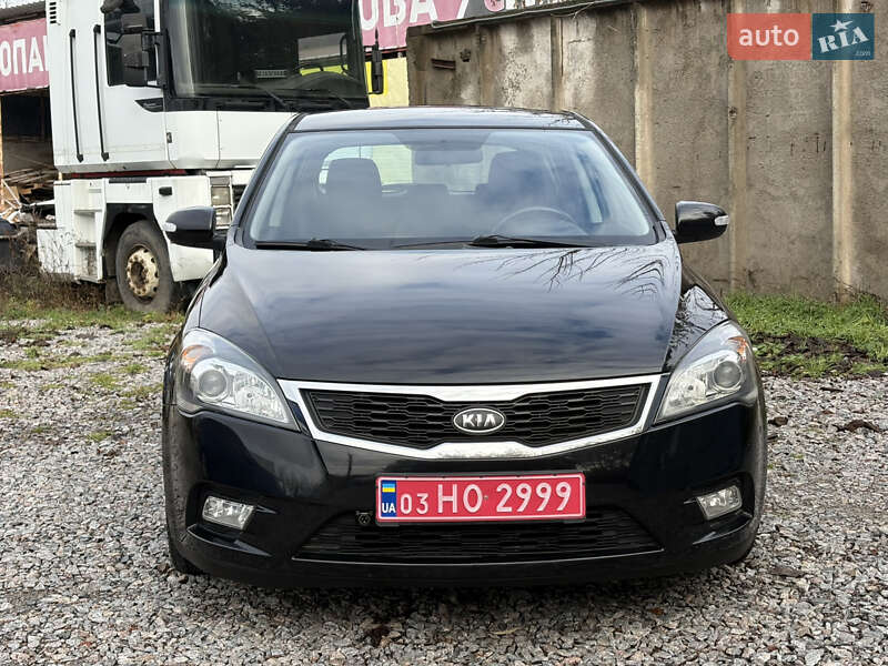 Хэтчбек Kia Ceed 2010 в Белой Церкви