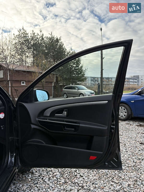 Хэтчбек Kia Ceed 2010 в Белой Церкви