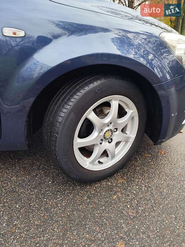 Универсал Kia Ceed 2010 в Белой Церкви