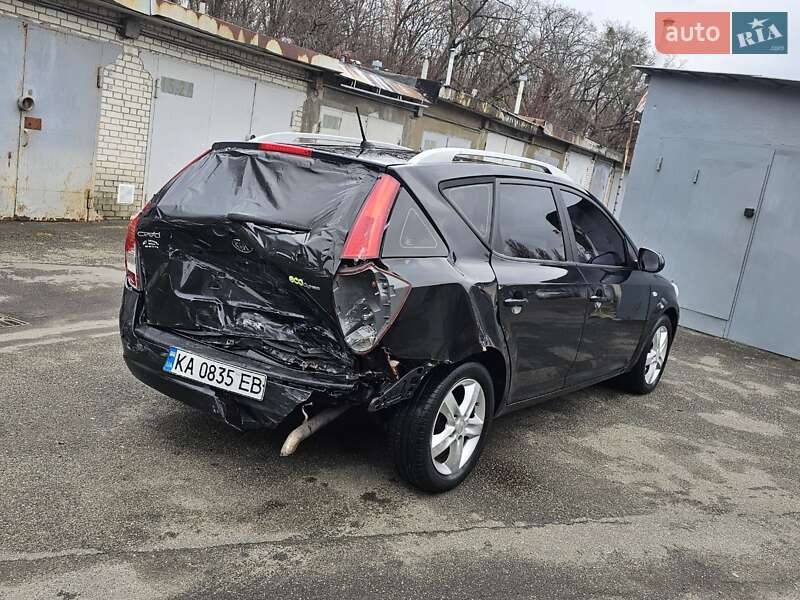 Універсал Kia Ceed 2010 в Києві фото 8 Універсал Kia Ceed 2010 в Києві