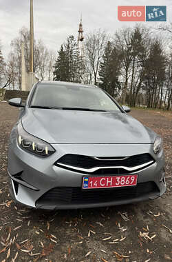 Универсал Kia Ceed 2023 в Калуше