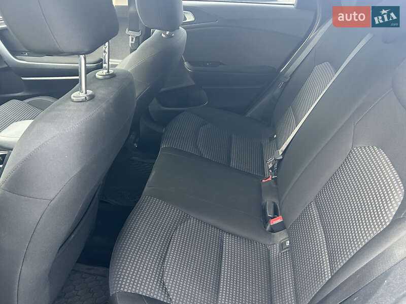 Хетчбек Kia Ceed 2019 в Києві